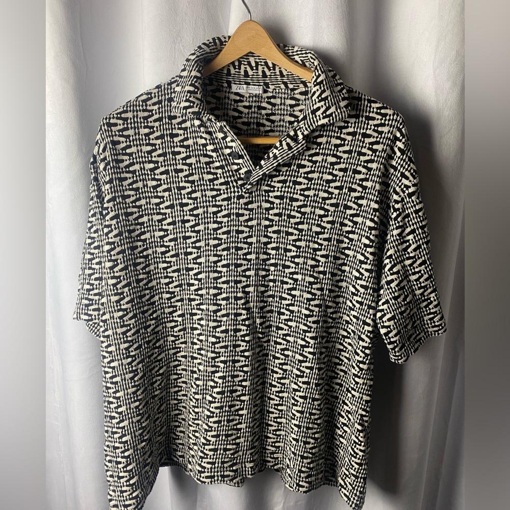 ZARA men’s polo.